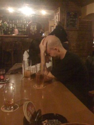 polohu filozofa u Puyola tentokrát nezapřičinil alkohol
